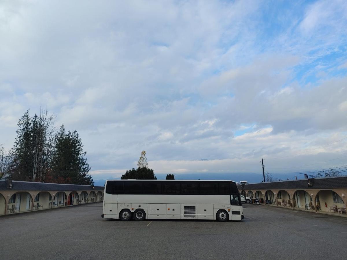 Magnuson Hotel Creston Exterior foto
