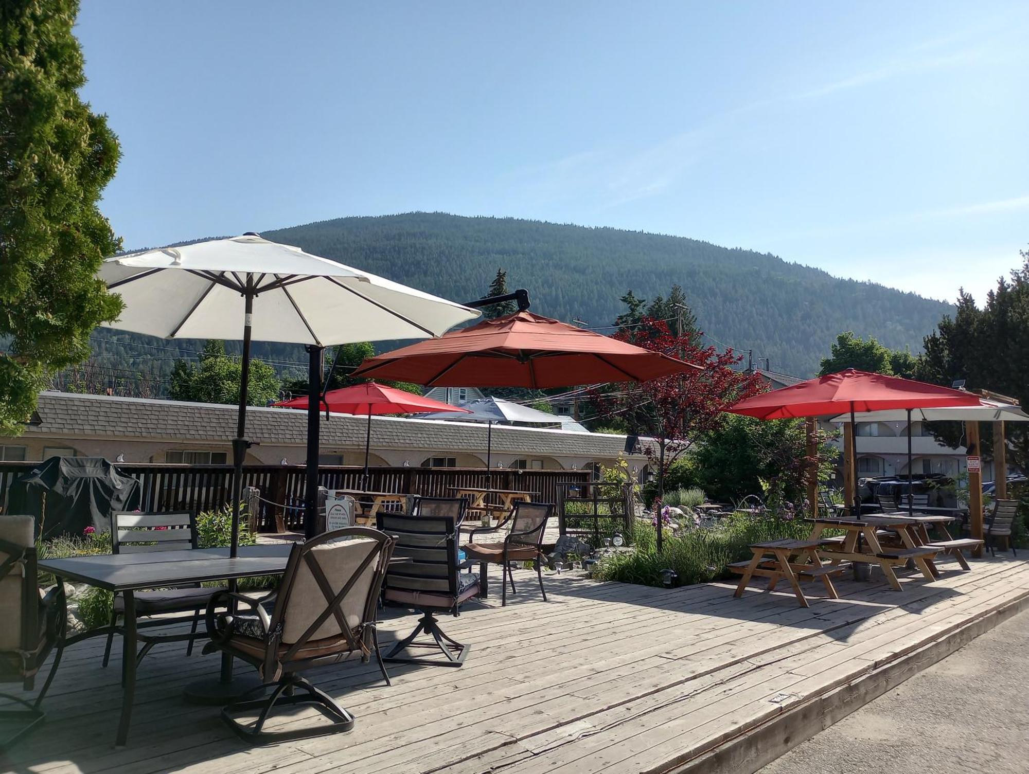 Magnuson Hotel Creston Exterior foto